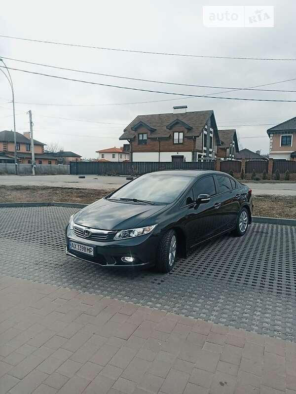 Седан Honda Civic 2012 в 
