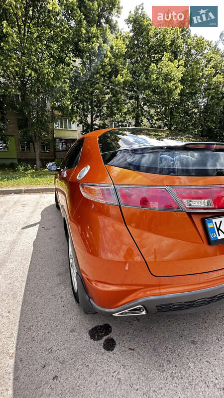 Хэтчбек Honda Civic 2008 в Прилуках