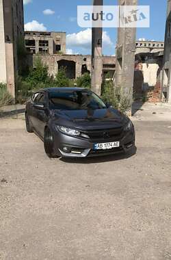 Седан Honda Civic 2017 в Виннице