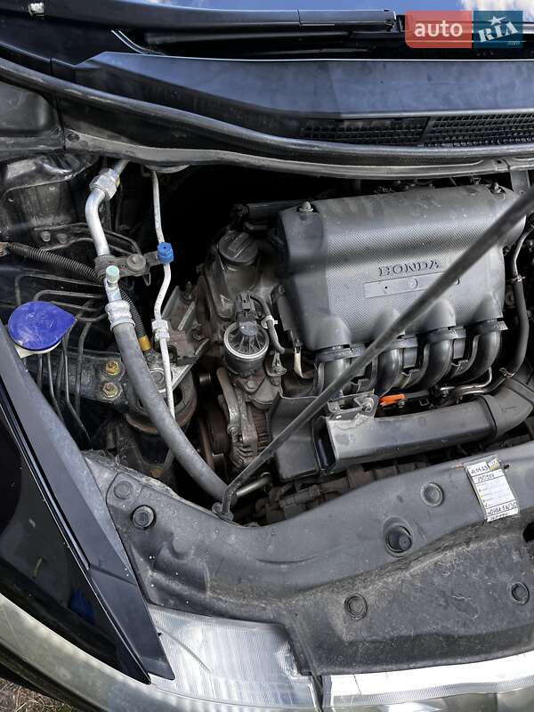 Хэтчбек Honda Civic 2007 в Львове