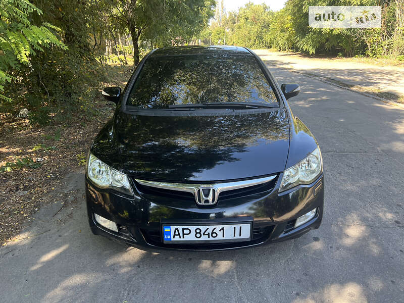 Седан Honda Civic 2006 в Запорожье