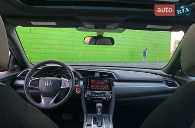 Купе Honda Civic 2016 в 