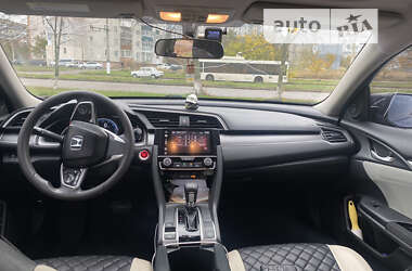 Седан Honda Civic 2018 в Кропивницком