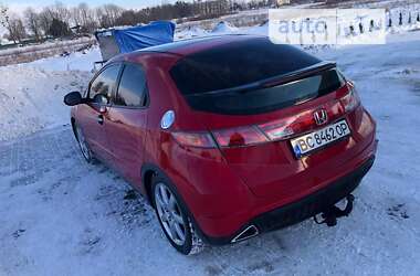 Хэтчбек Honda Civic 2006 в Золочеве