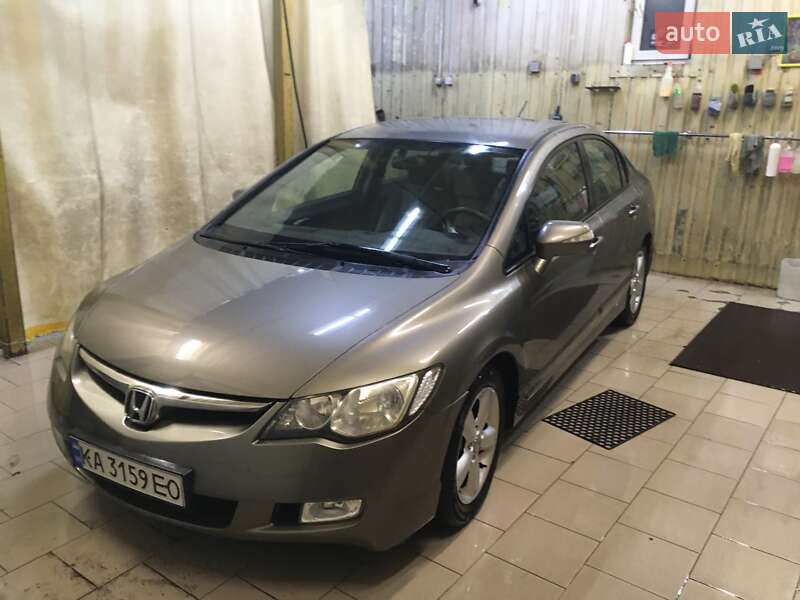 Седан Honda Civic 2007 в Киеве