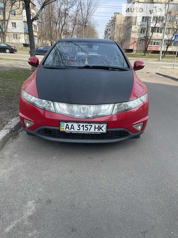 Хэтчбек Honda Civic 2008 в Киеве