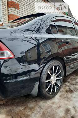 Седан Honda Civic 2007 в Харькове