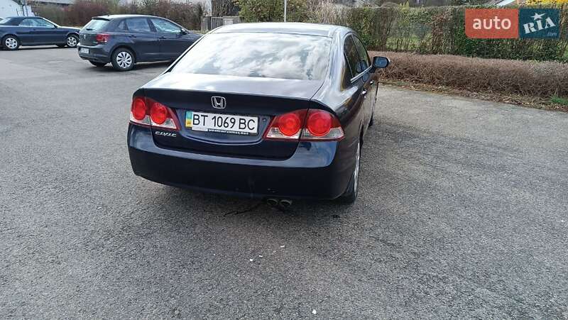 Седан Honda Civic 2008 в Херсоне