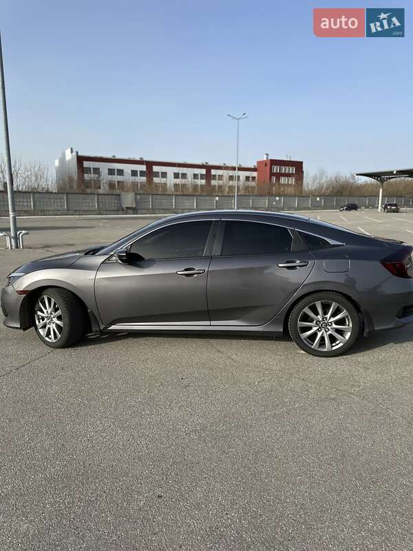 Седан Honda Civic 2017 в Харкові