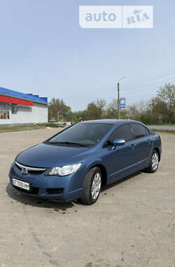 Седан Honda Civic 2008 в Бурштині