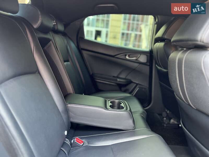 Хэтчбек Honda Civic 2020 в Ровно