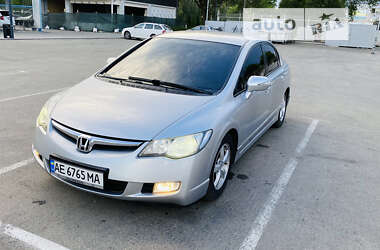 Седан Honda Civic 2008 в Днепре