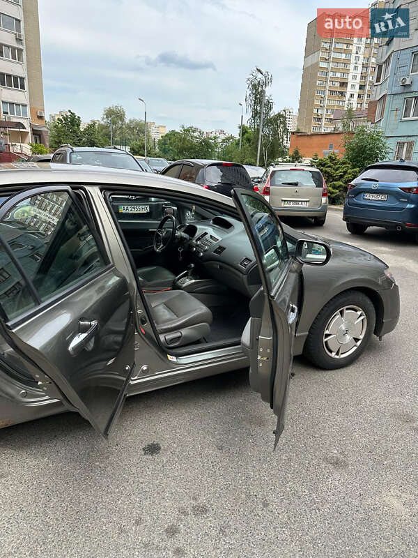 Седан Honda Civic 2008 в Киеве