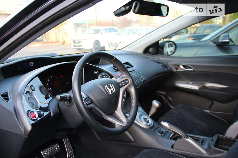 Хэтчбек Honda Civic 2009 в Одессе фото 13 Хэтчбек Honda Civic 2009 в Одессе