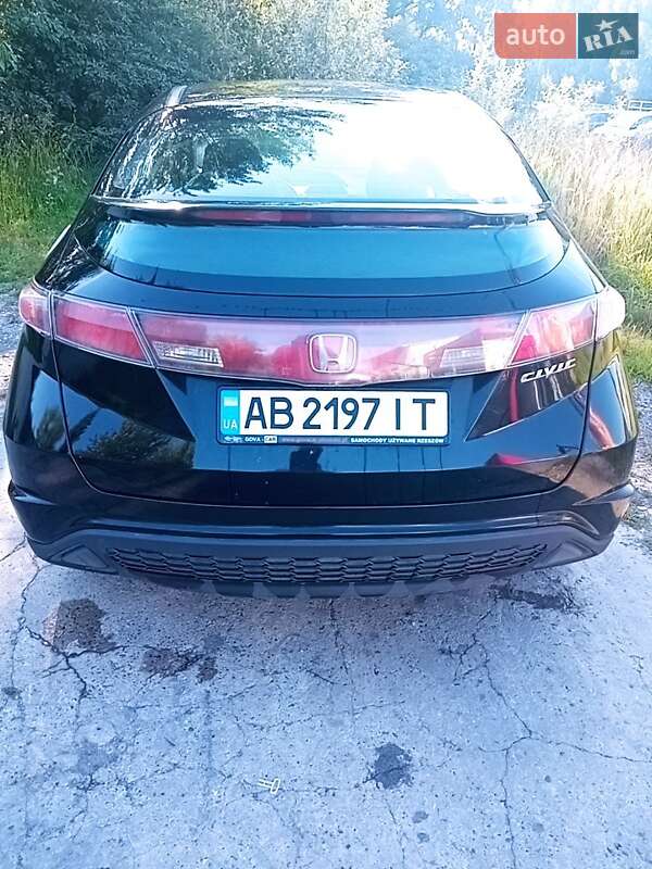 Хэтчбек Honda Civic 2007 в Хмельнике