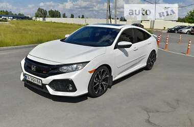 Седан Honda Civic 2017 в Киеве