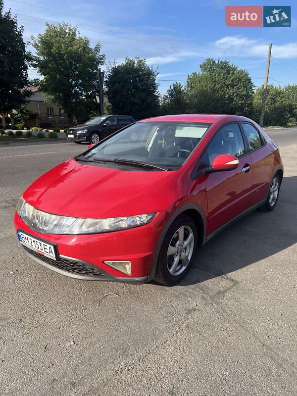 Хэтчбек Honda Civic 2007 в Ахтырке фото Хэтчбек Honda Civic 2007 в Ахтырке