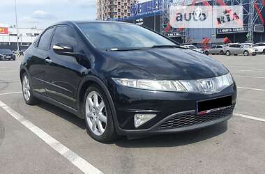 Хэтчбек Honda Civic 2008 в Киеве