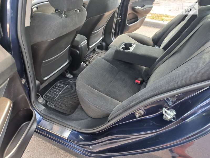 Седан Honda Civic 2009 в Кривом Роге