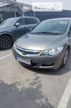 Седан Honda Civic 2008 в Днепре