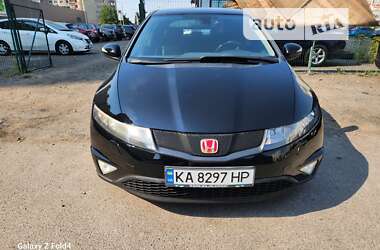 Хэтчбек Honda Civic 2008 в Киеве