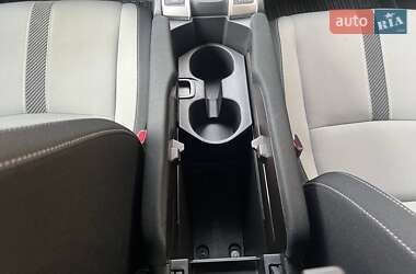 Купе Honda Civic 2018 в 