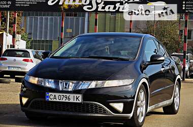 Хэтчбек Honda Civic 2007 в Черкассах