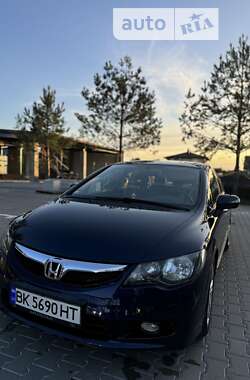 Седан Honda Civic 2010 в Рівному