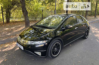 Хэтчбек Honda Civic 2007 в Киеве