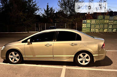 Седан Honda Civic 2008 в Днепре