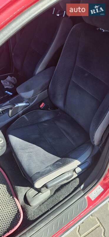 Хэтчбек Honda Civic 2006 в Хмельницком