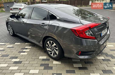 Седан Honda Civic 2015 в Полтаве