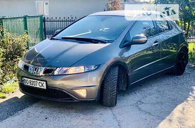 Хетчбек Honda Civic 2009 в Тернополі