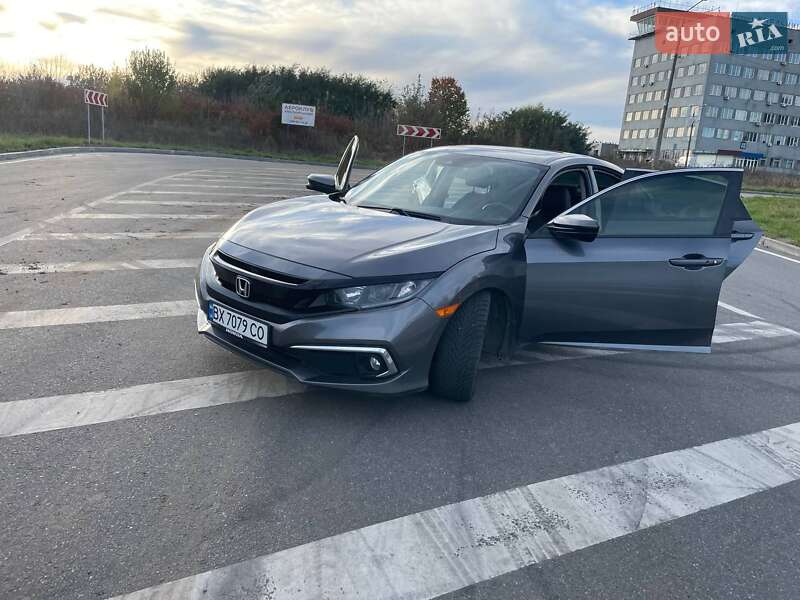 Седан Honda Civic 2018 в Хмельницком