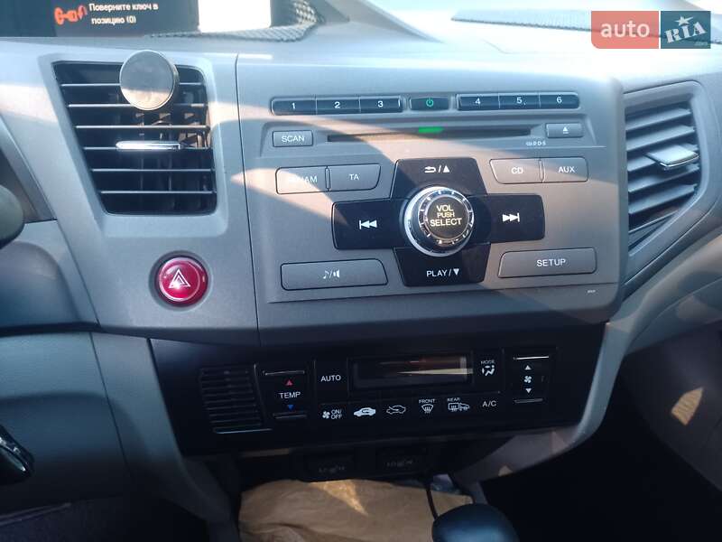 Седан Honda Civic 2012 в Шполі