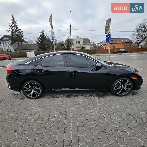 Седан Honda Civic 2021 в Івано-Франківську