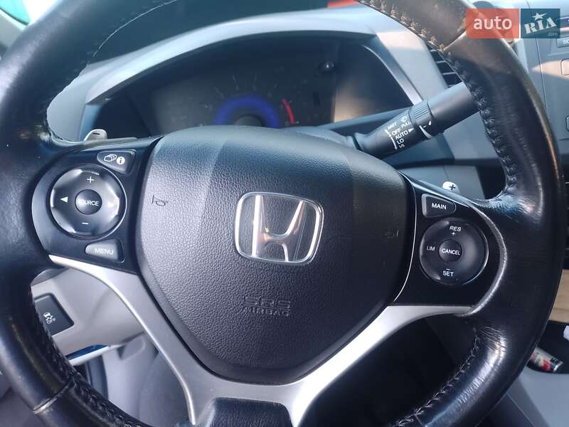 Седан Honda Civic 2012 в Шполі