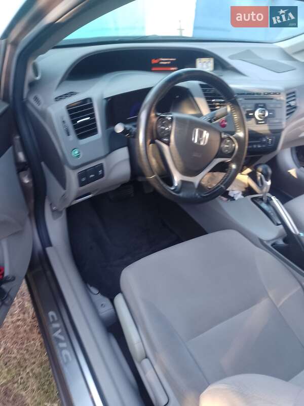 Седан Honda Civic 2012 в Шполі