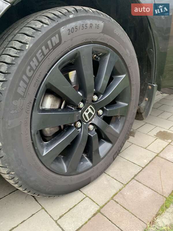 Седан Honda Civic 2013 в Любешове