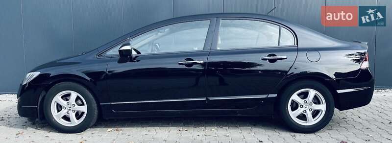 Седан Honda Civic 2010 в Житомирі