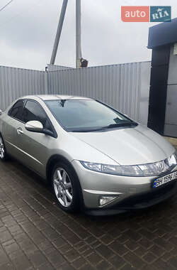 Хэтчбек Honda Civic 2008 в Одессе