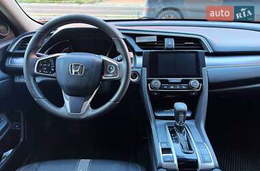 Седан Honda Civic 2016 в Львові