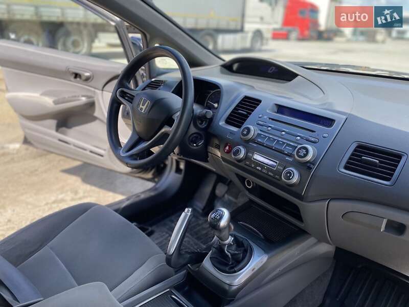 Седан Honda Civic 2008 в Моршині