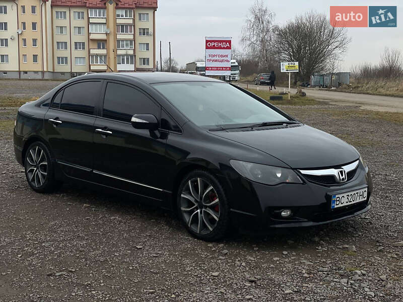 Седан Honda Civic 2009 в Львове