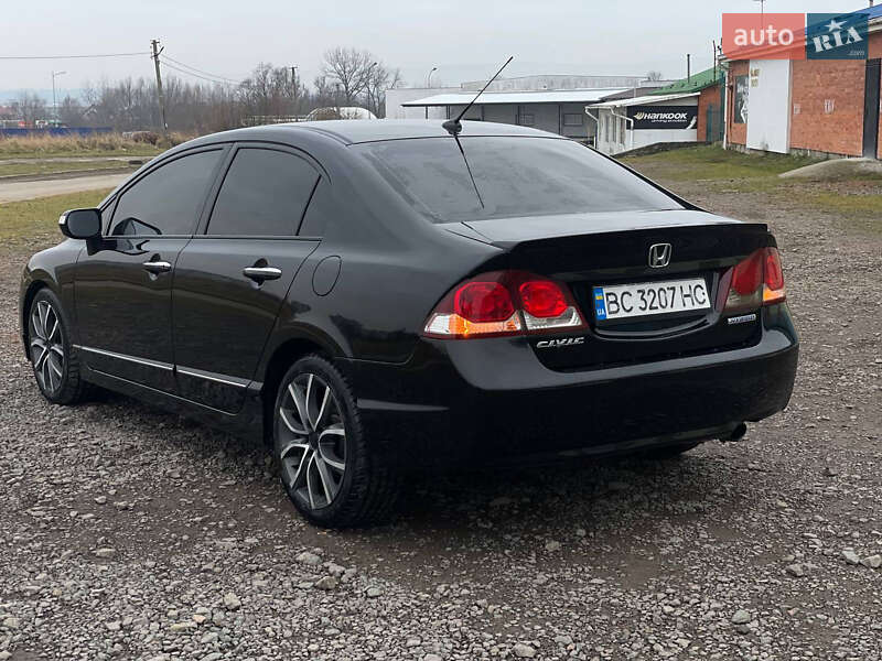 Седан Honda Civic 2009 в Львове