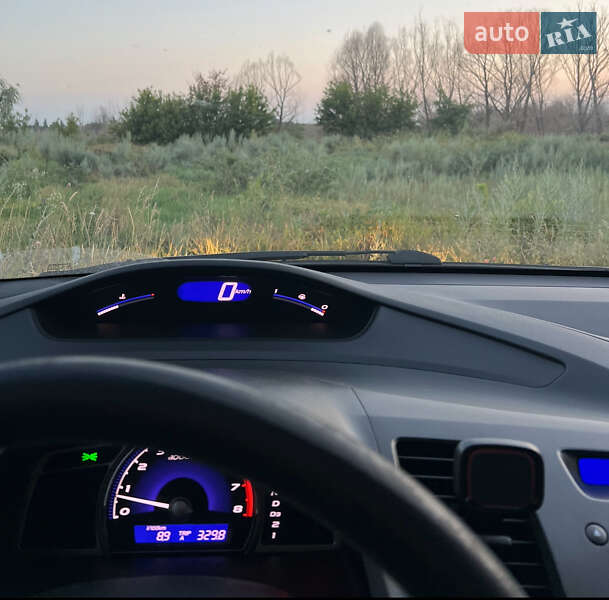 Седан Honda Civic 2007 в Киеве