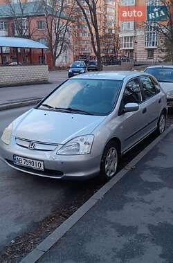 Хэтчбек Honda Civic 2002 в Полтаве