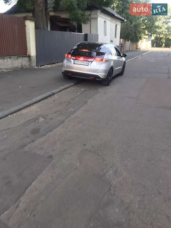 Хэтчбек Honda Civic 2006 в Житомире фото 15 Хэтчбек Honda Civic 2006 в Житомире