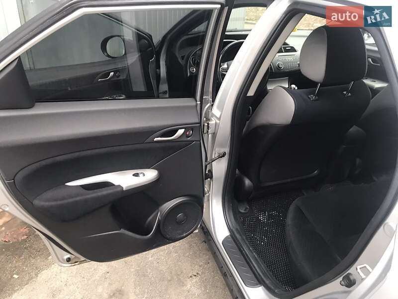 Хэтчбек Honda Civic 2006 в Житомире фото 19 Хэтчбек Honda Civic 2006 в Житомире