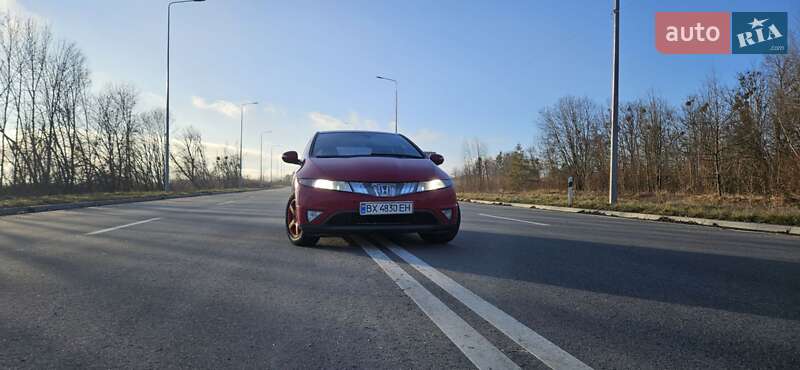 Хэтчбек Honda Civic 2006 в Хмельницком